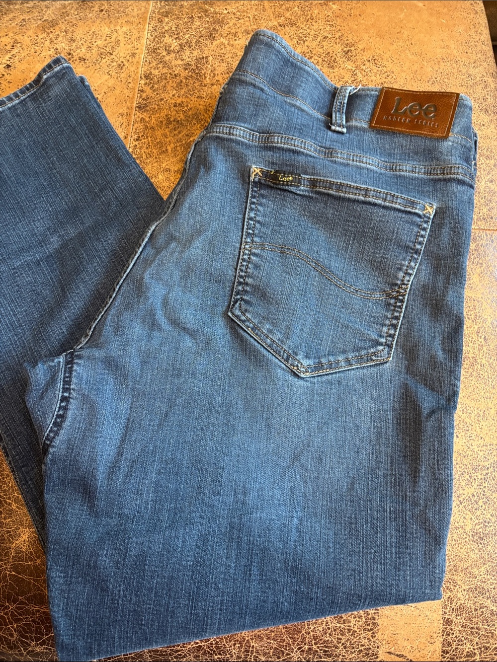Lee Men's Dark Blue Slim Straight Jeans